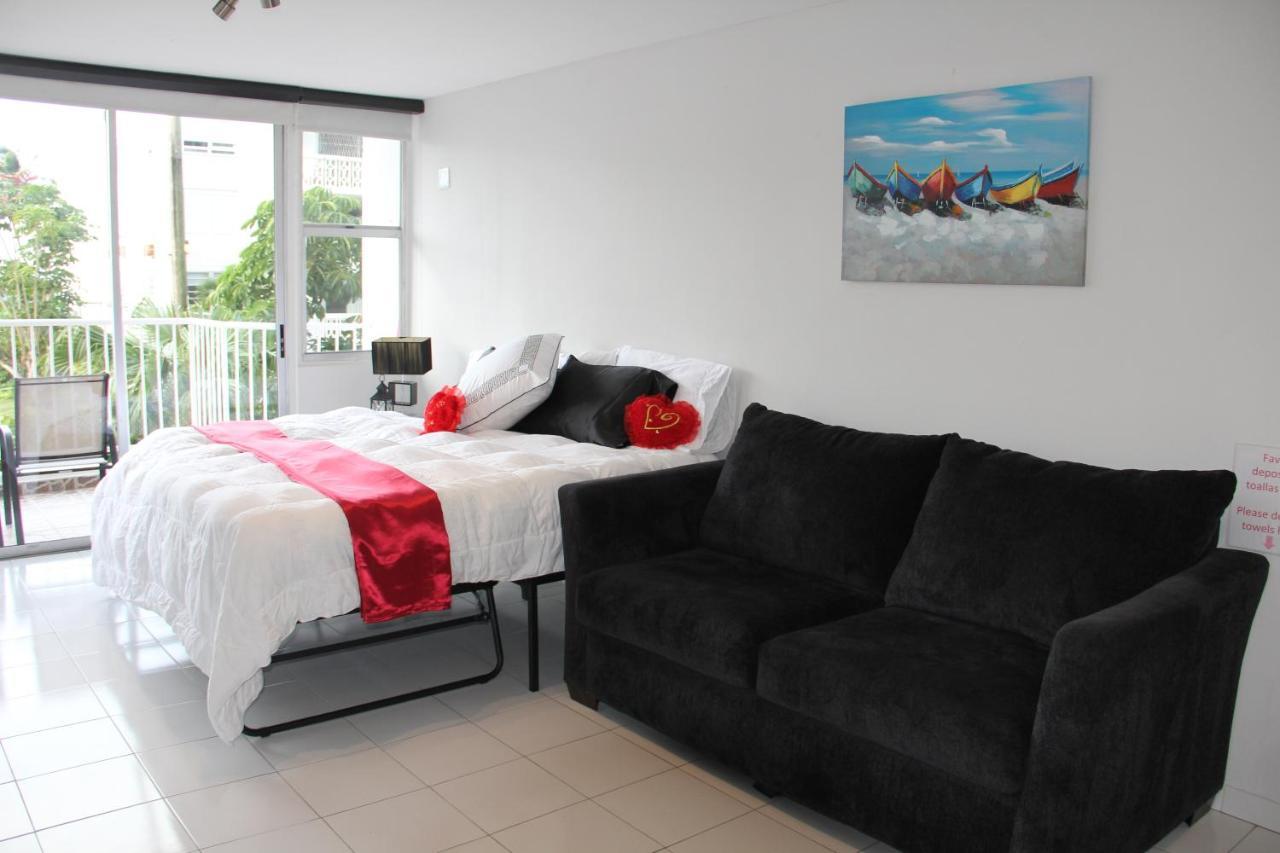 Hobie Oceanfront Apartment At Isla Verde San Juan Eksteriør billede