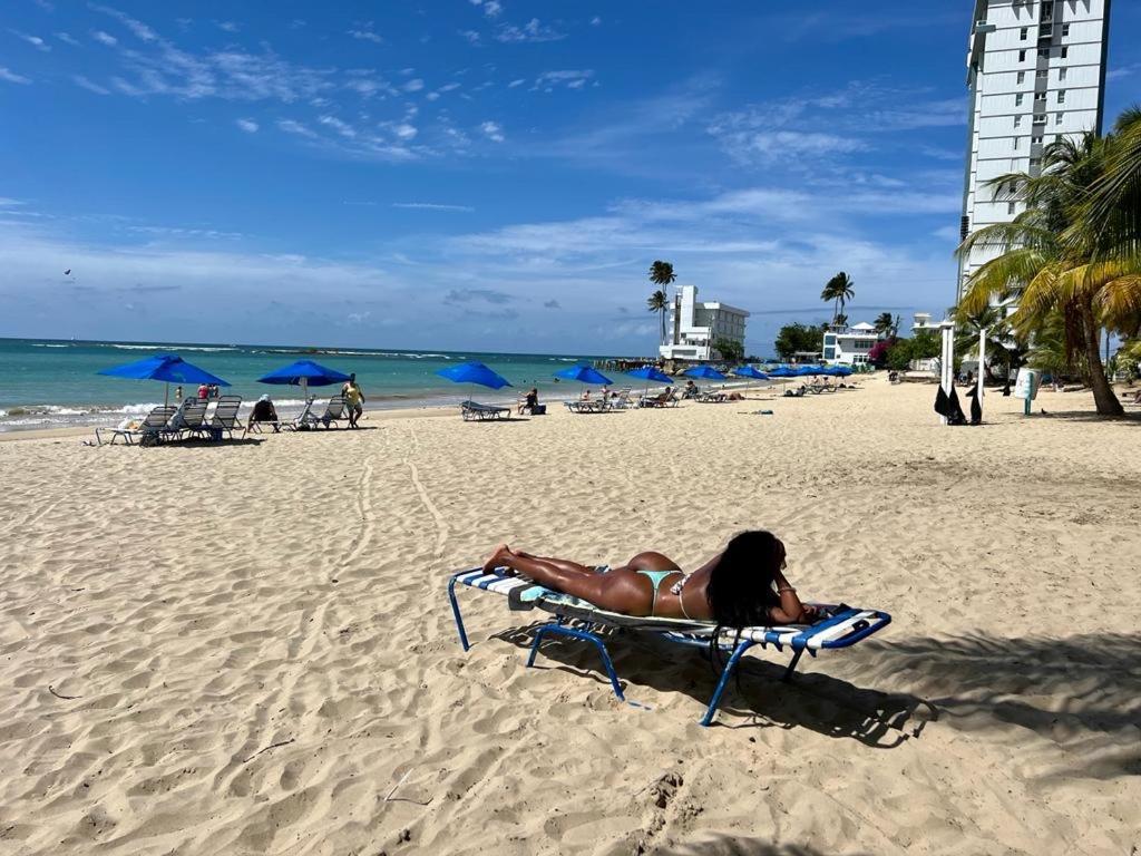 Hobie Oceanfront Apartment At Isla Verde San Juan Eksteriør billede