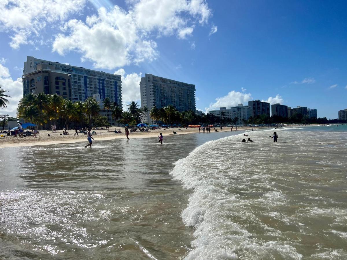 Hobie Oceanfront Apartment At Isla Verde San Juan Eksteriør billede
